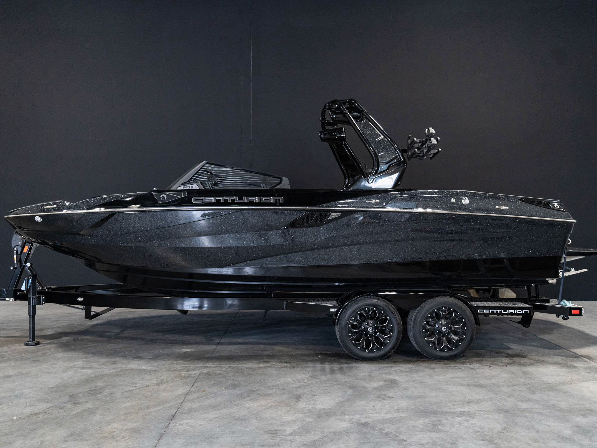boat.Title