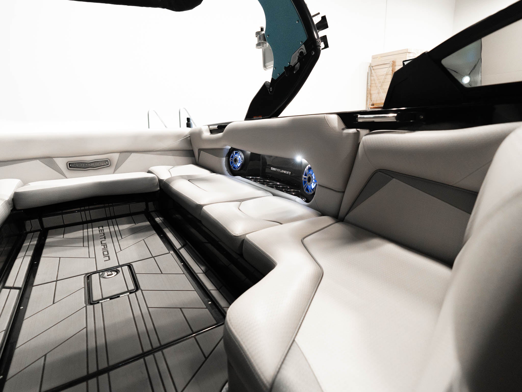 2020 Centurion Vi24 Black / SkyBlue Icon