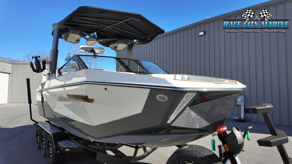 2025 Nautique G23