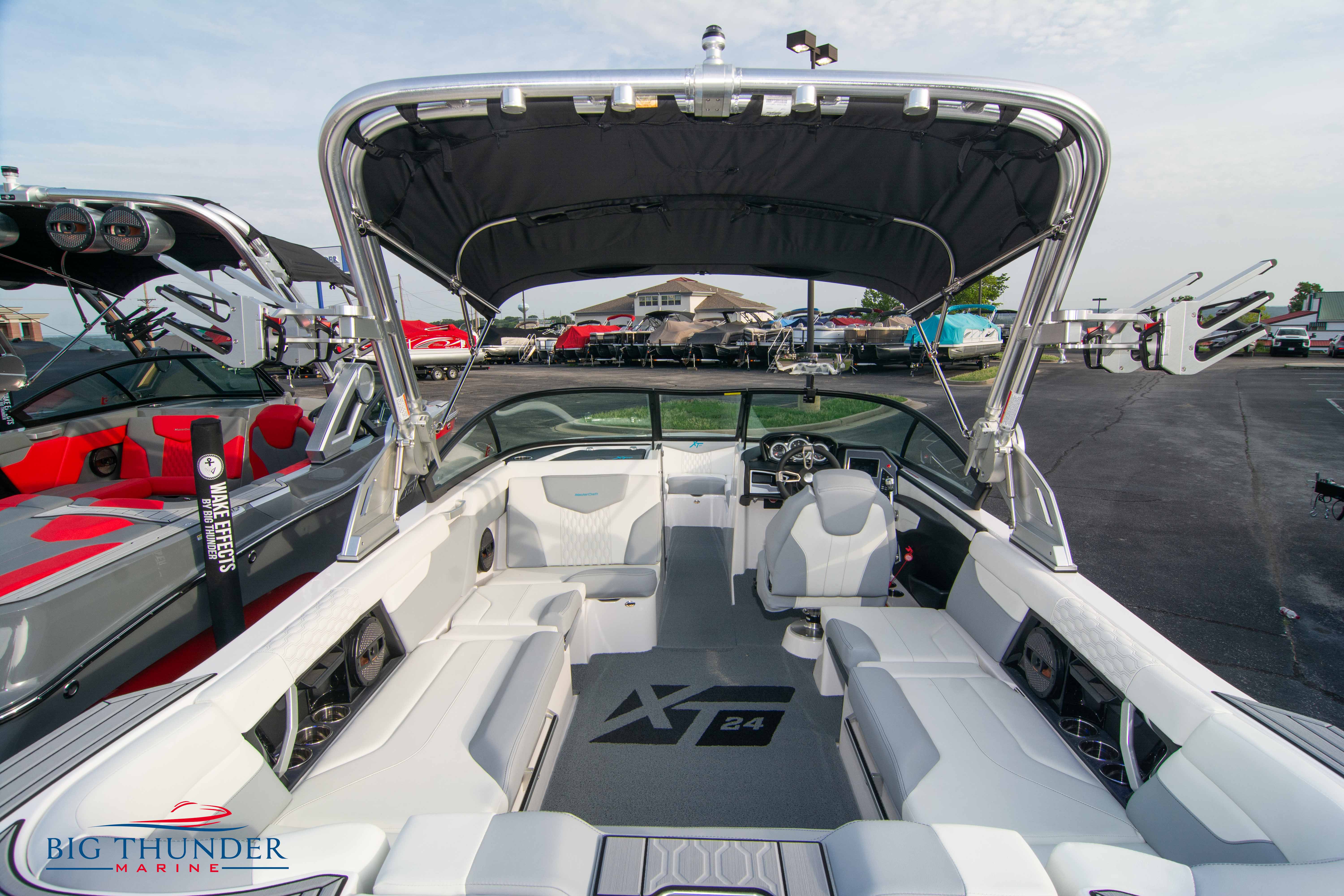 2023 Mastercraft XT24