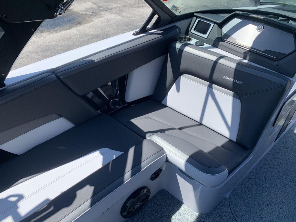 2022 MasterCraft XStar S