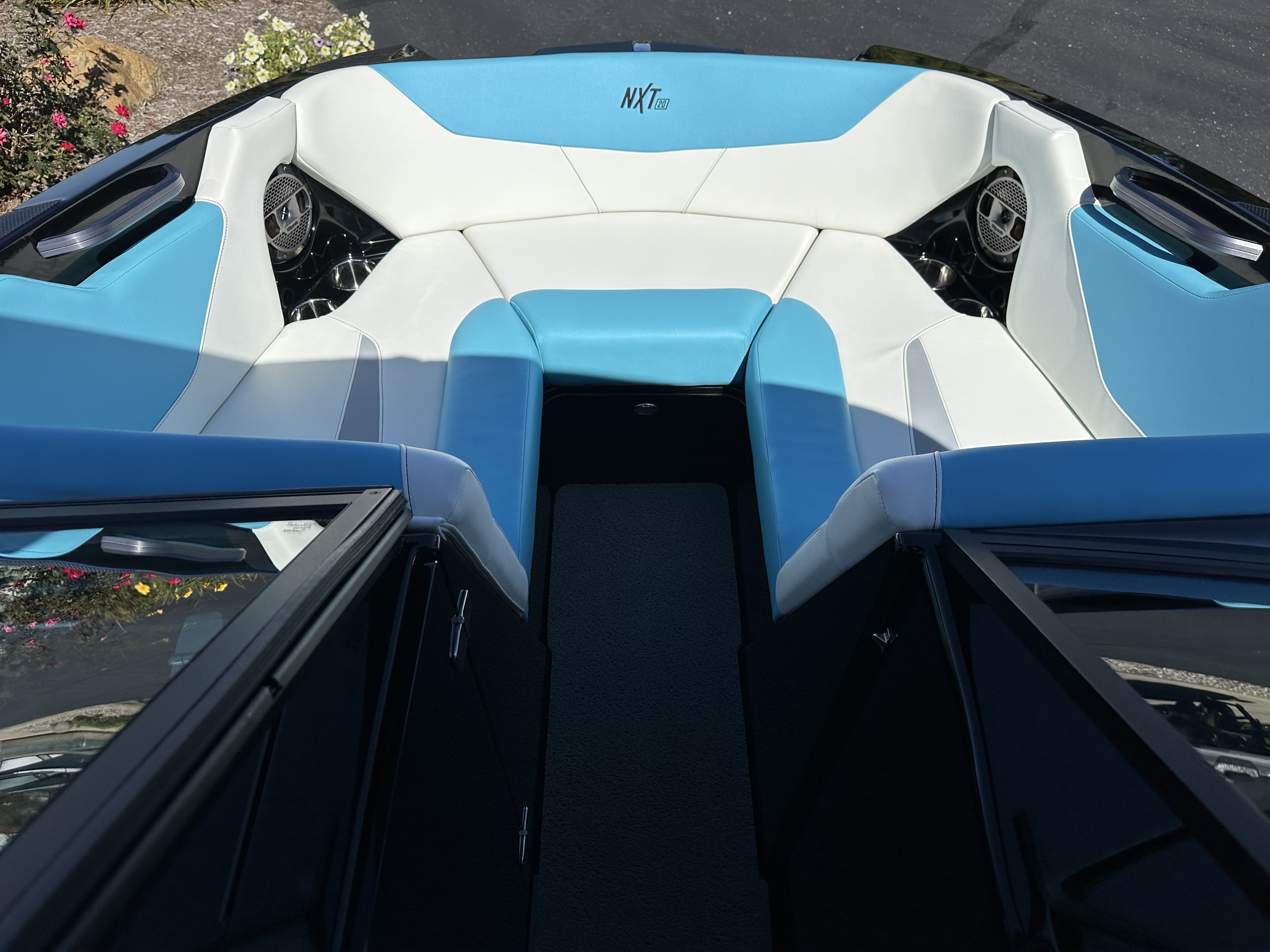 2022 MasterCraft NXT20