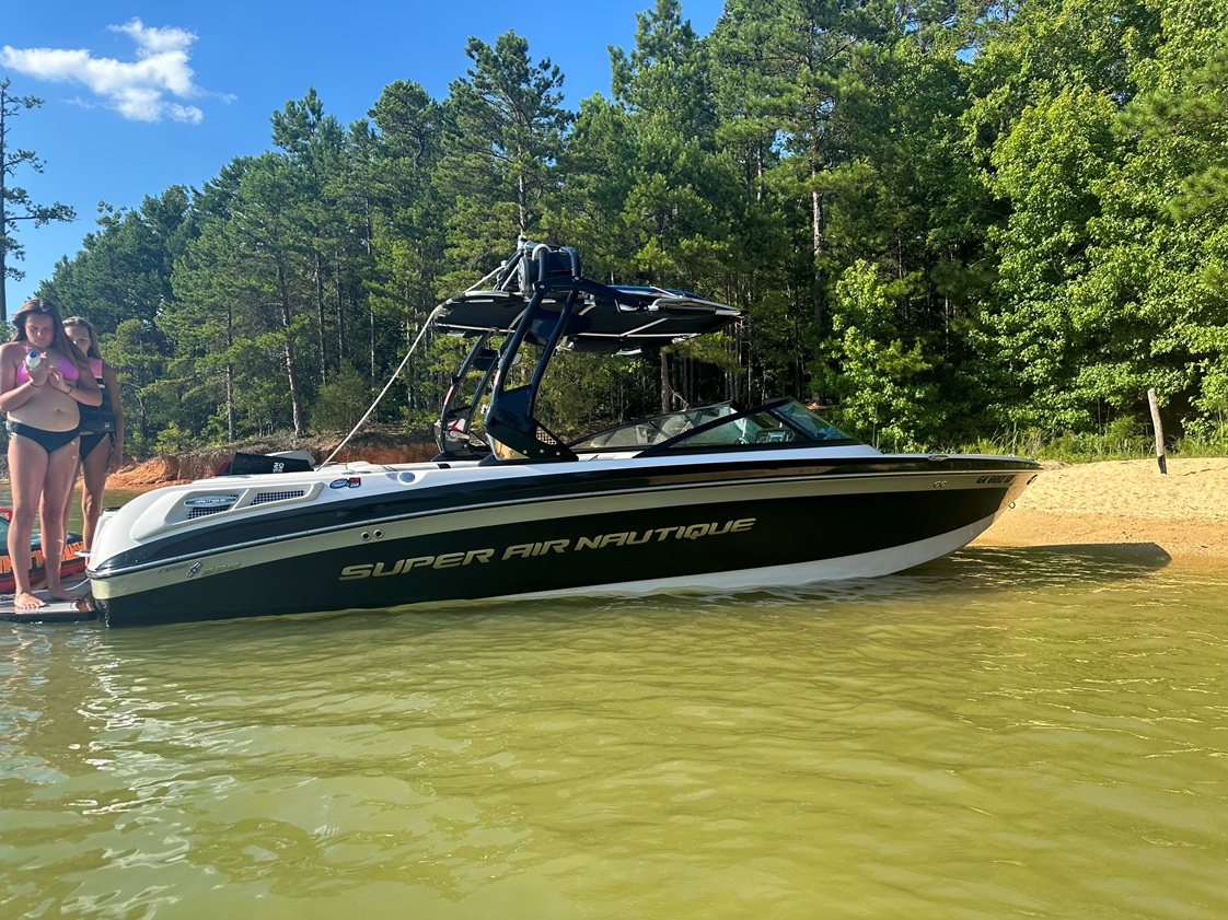 2011Super Nautique 230 team edition
