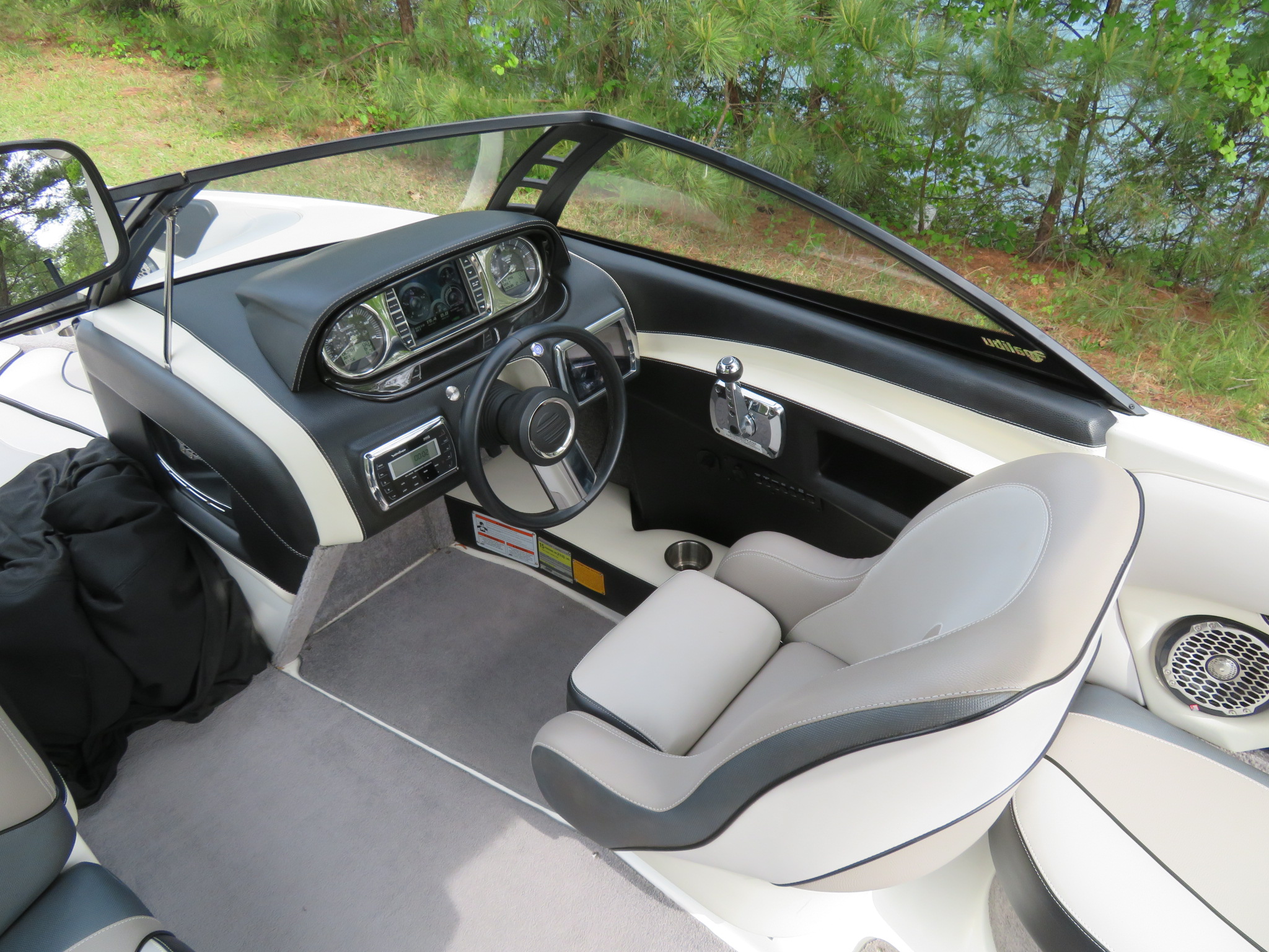 2011 Malibi 23LSV