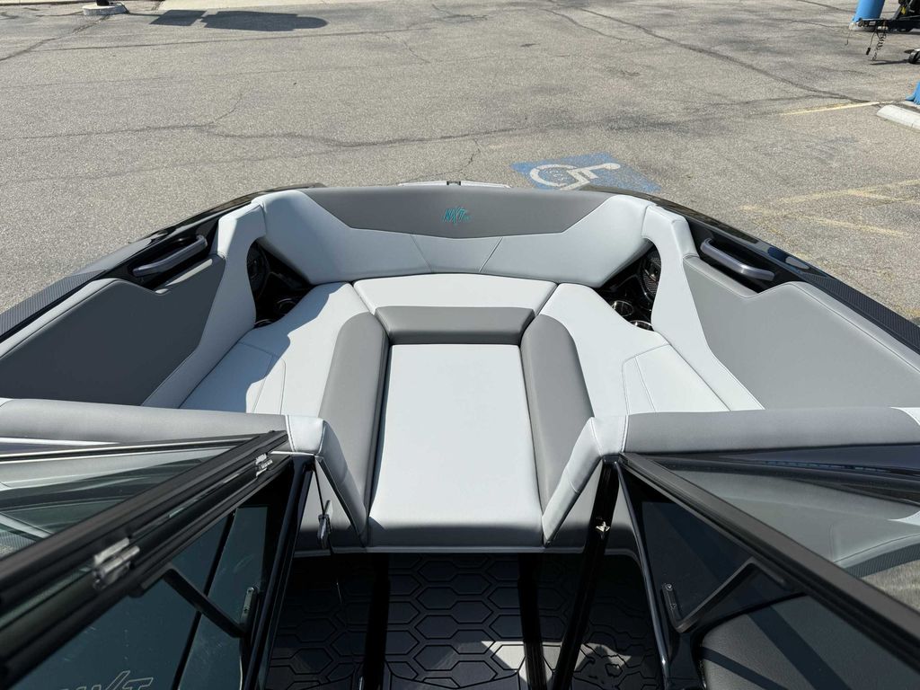 2025 MasterCraft NXT22