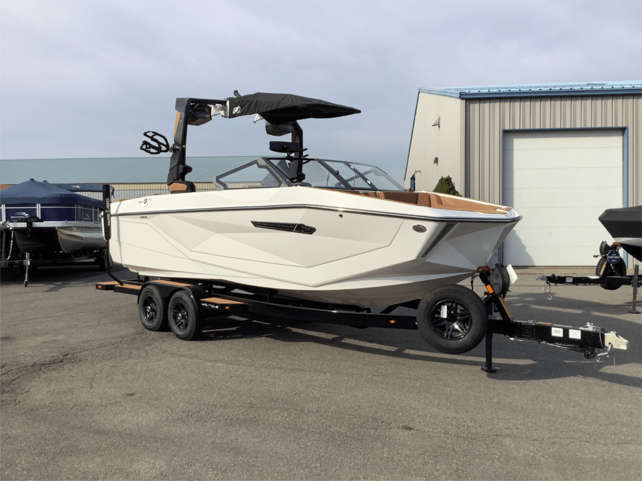 2025 Nautique G23