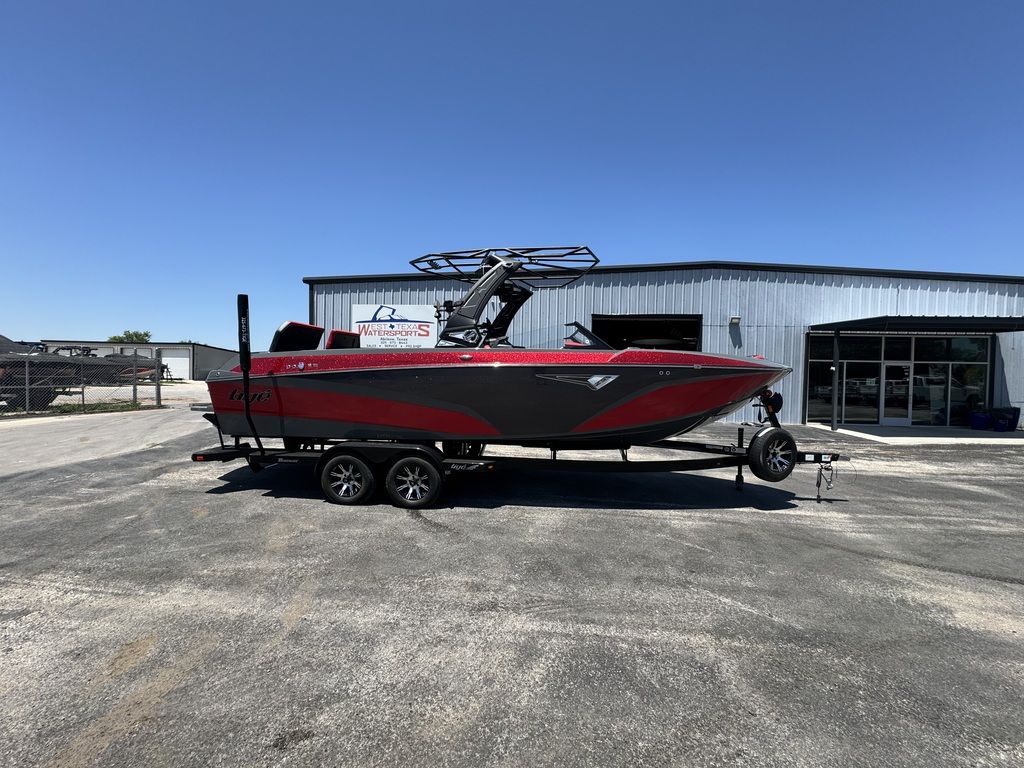boat.Title