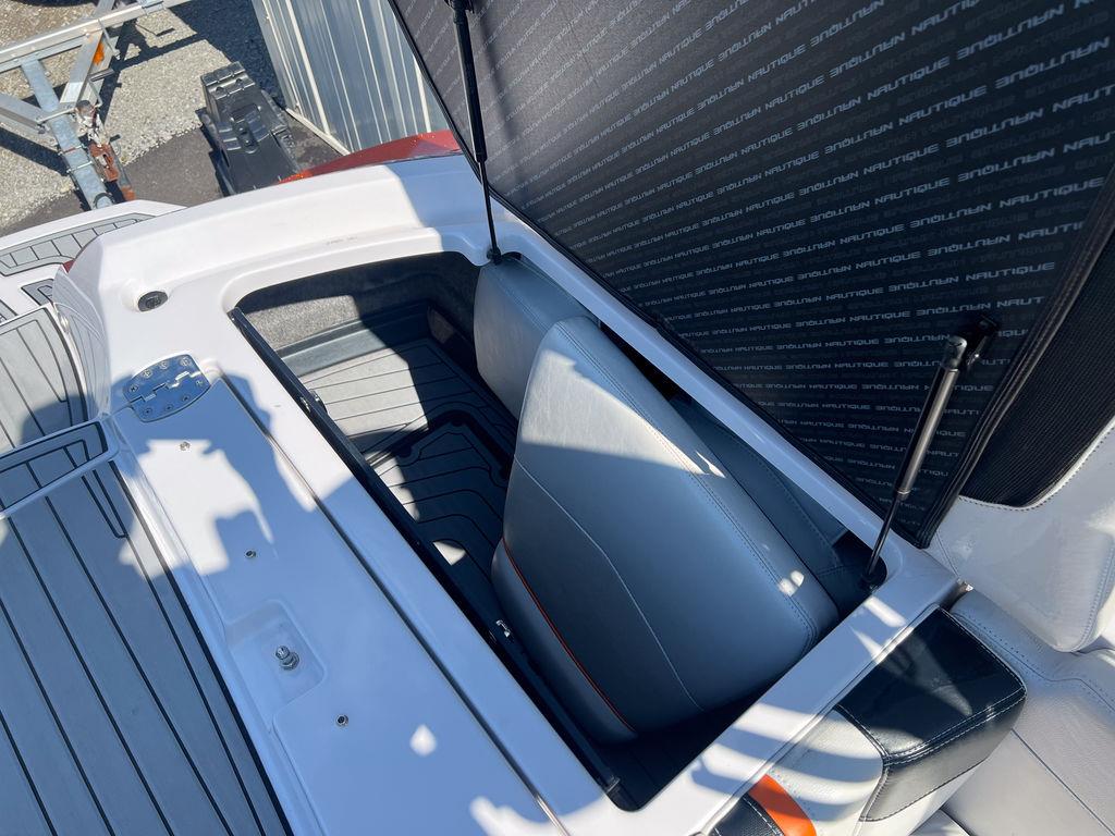 2015 Nautique G21
