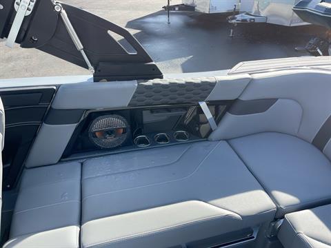 2023 MASTERCRAFT XT22T