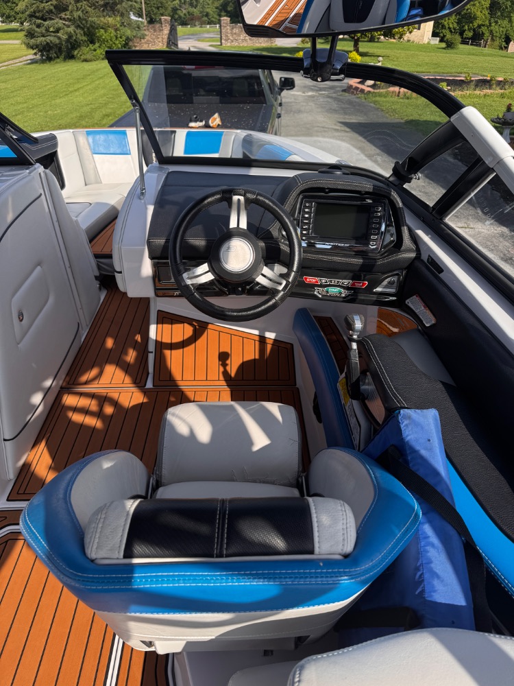 2013 Super Air Nautique G23