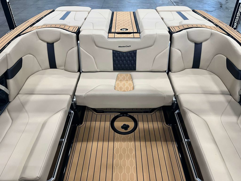2024 mastercraft XT22