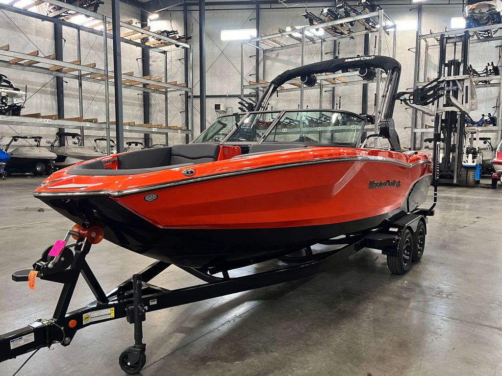 2025 MasterCraft NXT23