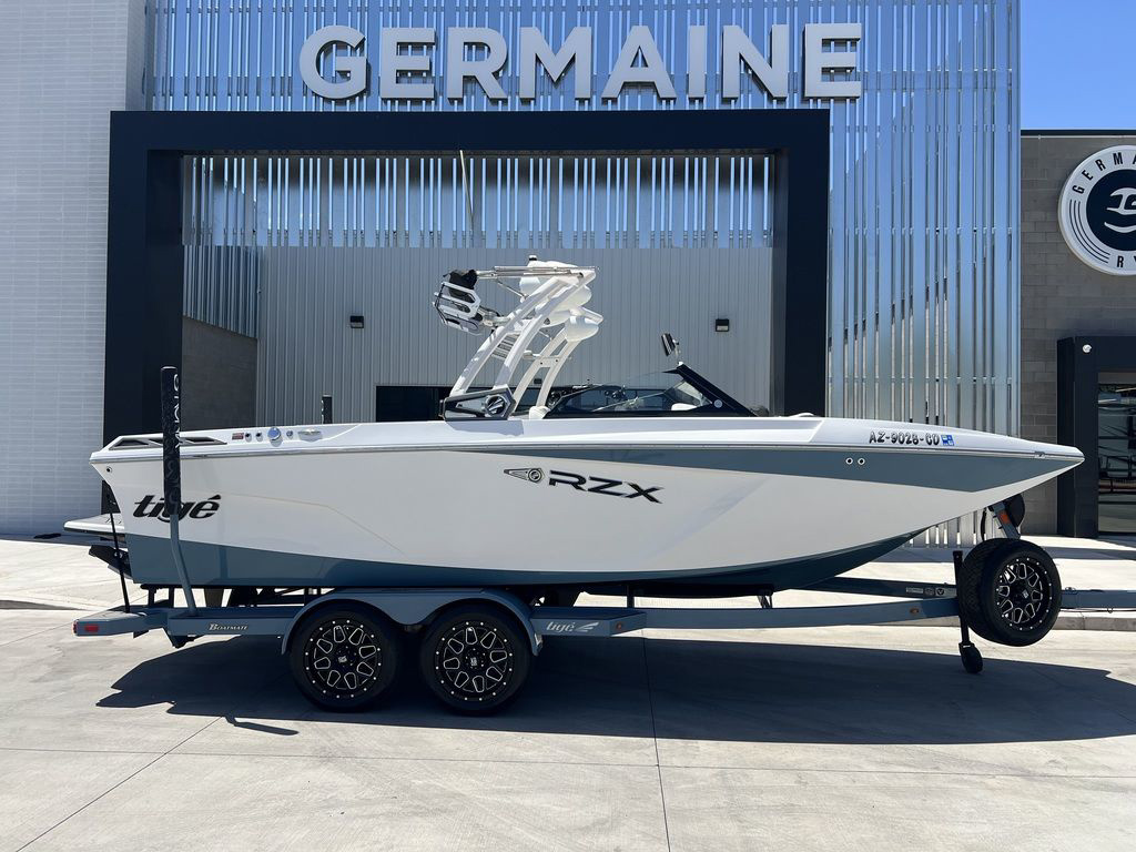 boat.Title