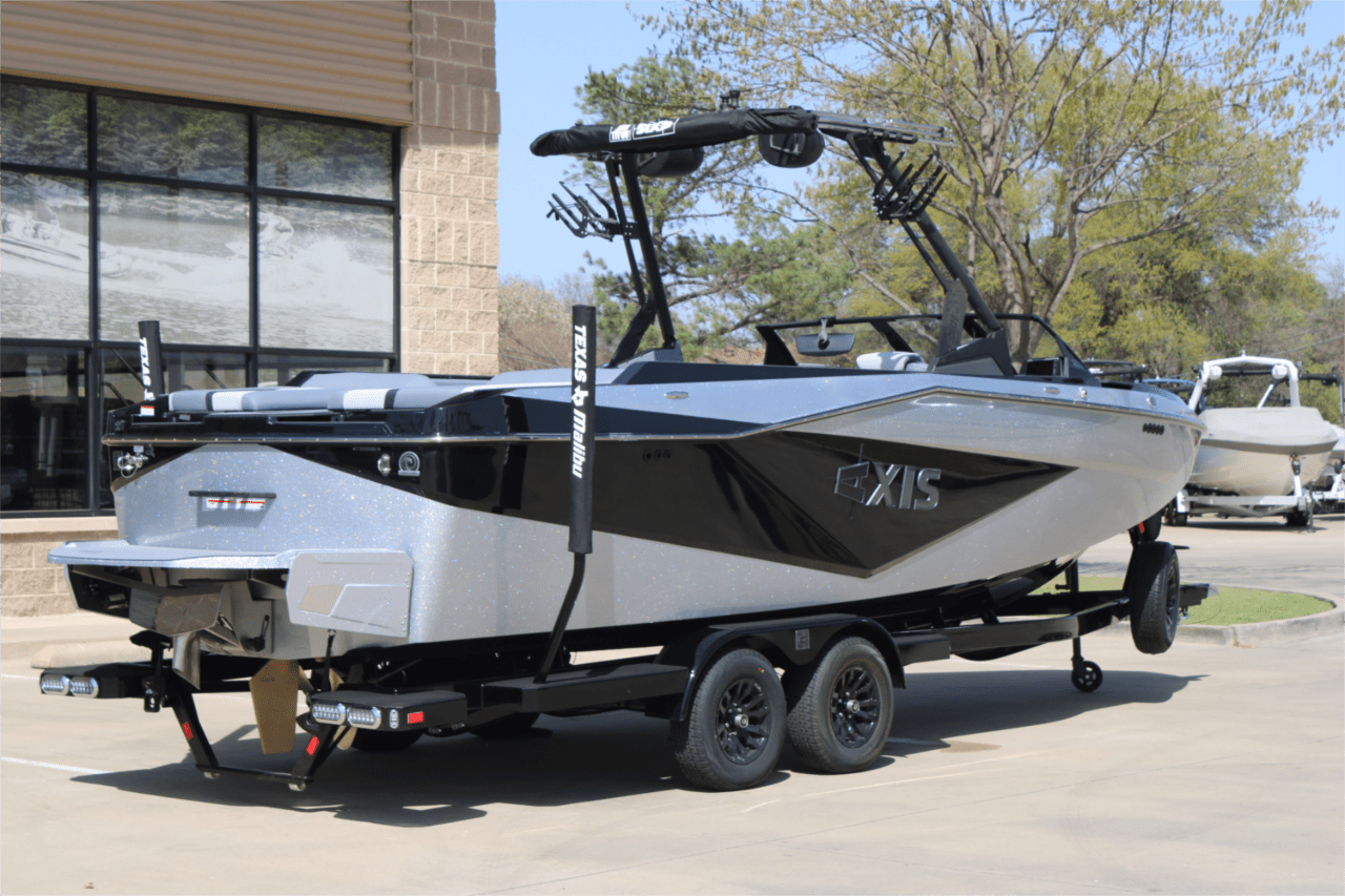 2025 Axis T250