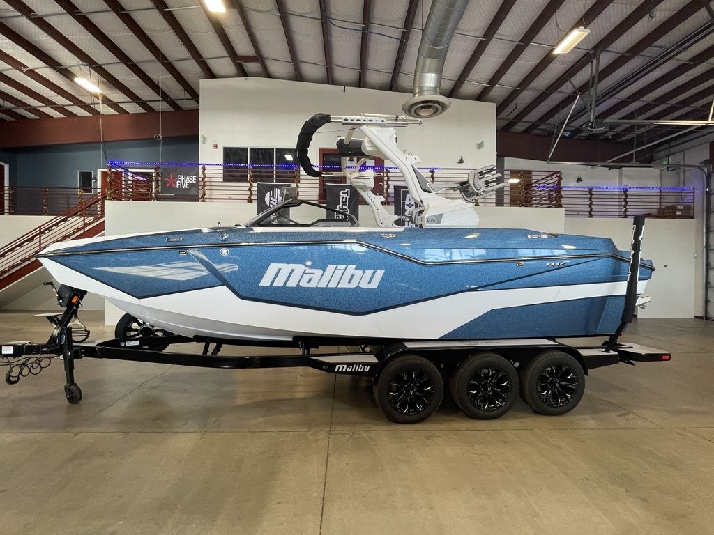 boat.Title