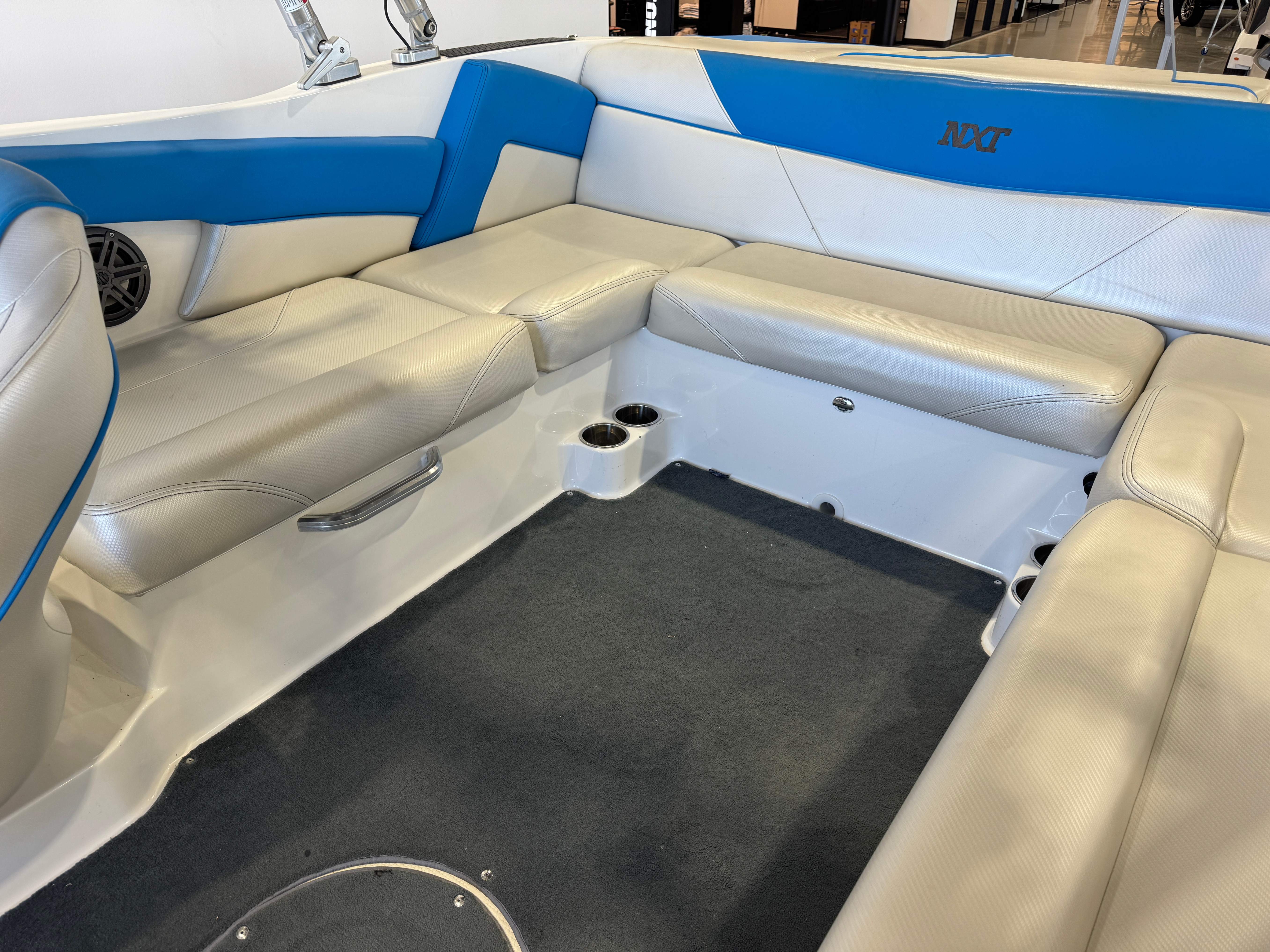 2017 MasterCraft NXT22