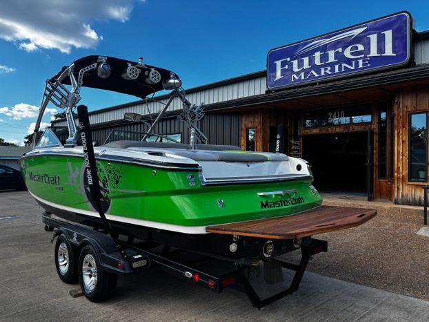 2009 MasterCraft X35