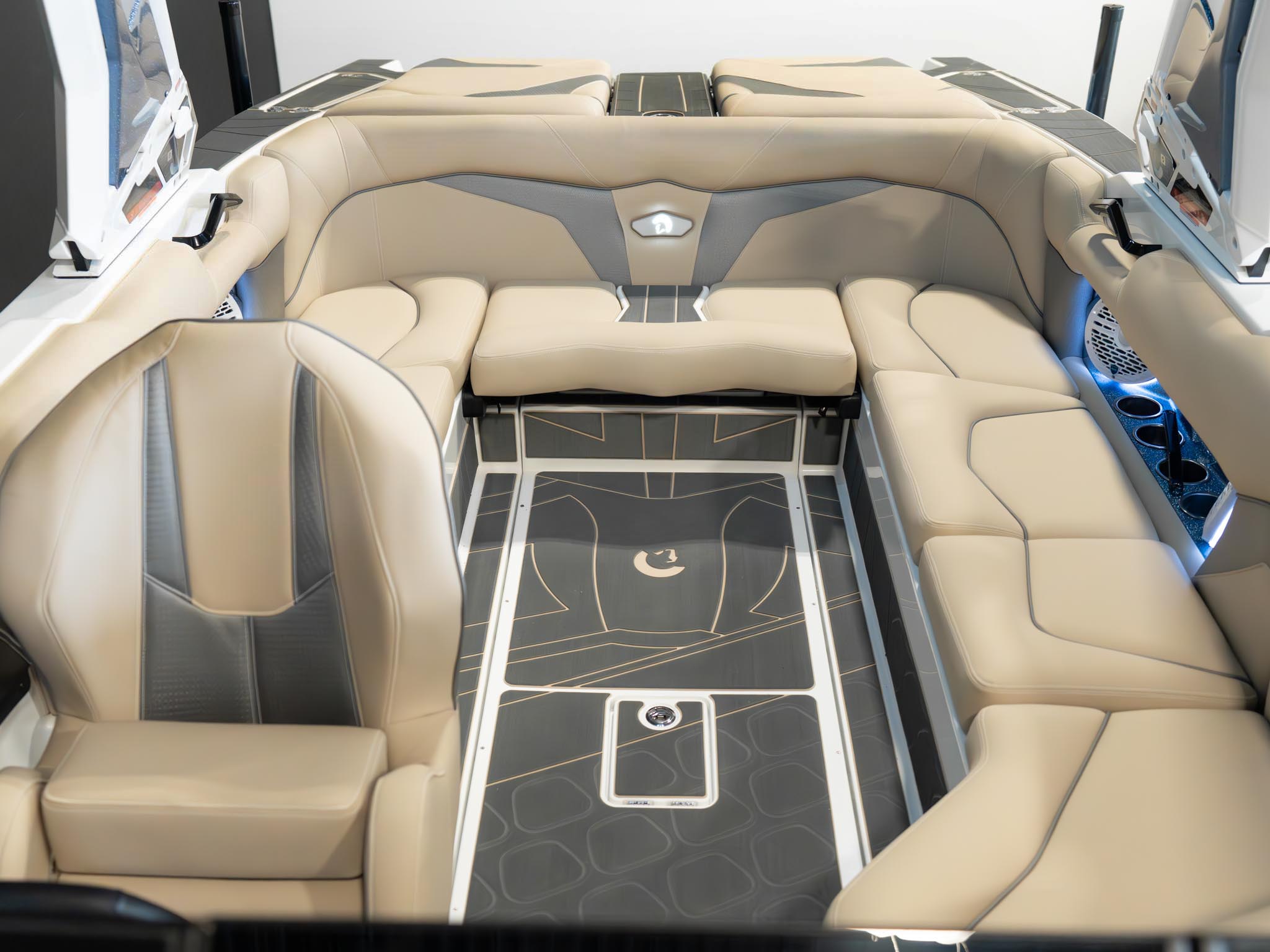 2025 Centurion Fe23 – Steel Blue Flake / White Icon