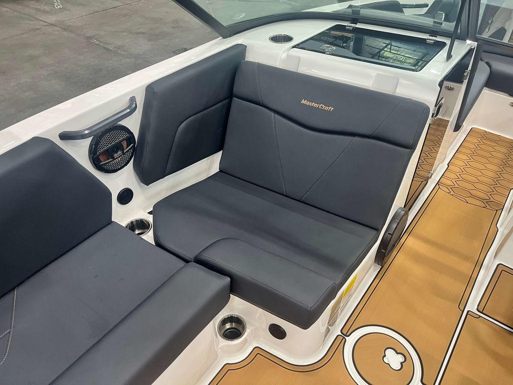 2025 MasterCraft NXT22
