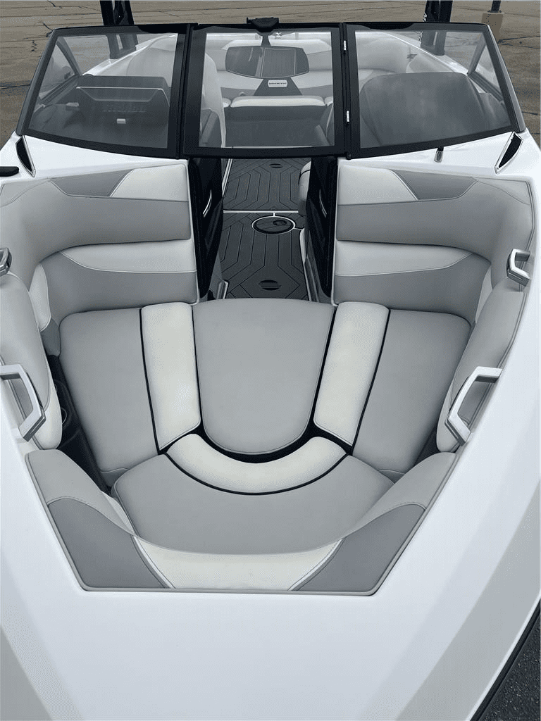 2016 Malibu Wakesetter 22 VLX