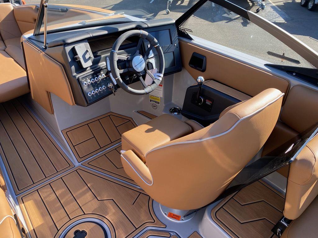 2024 MOOMBA Mojo