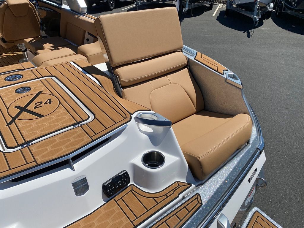 2024 mastercraft X24