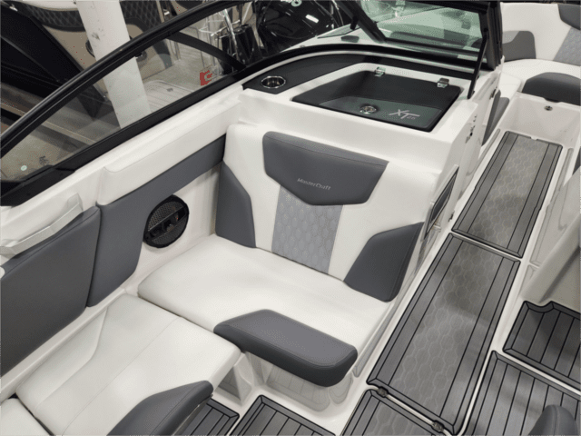 2024 MasterCraft XT-25 | 209113
