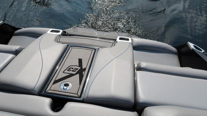 2018 MasterCraft X23