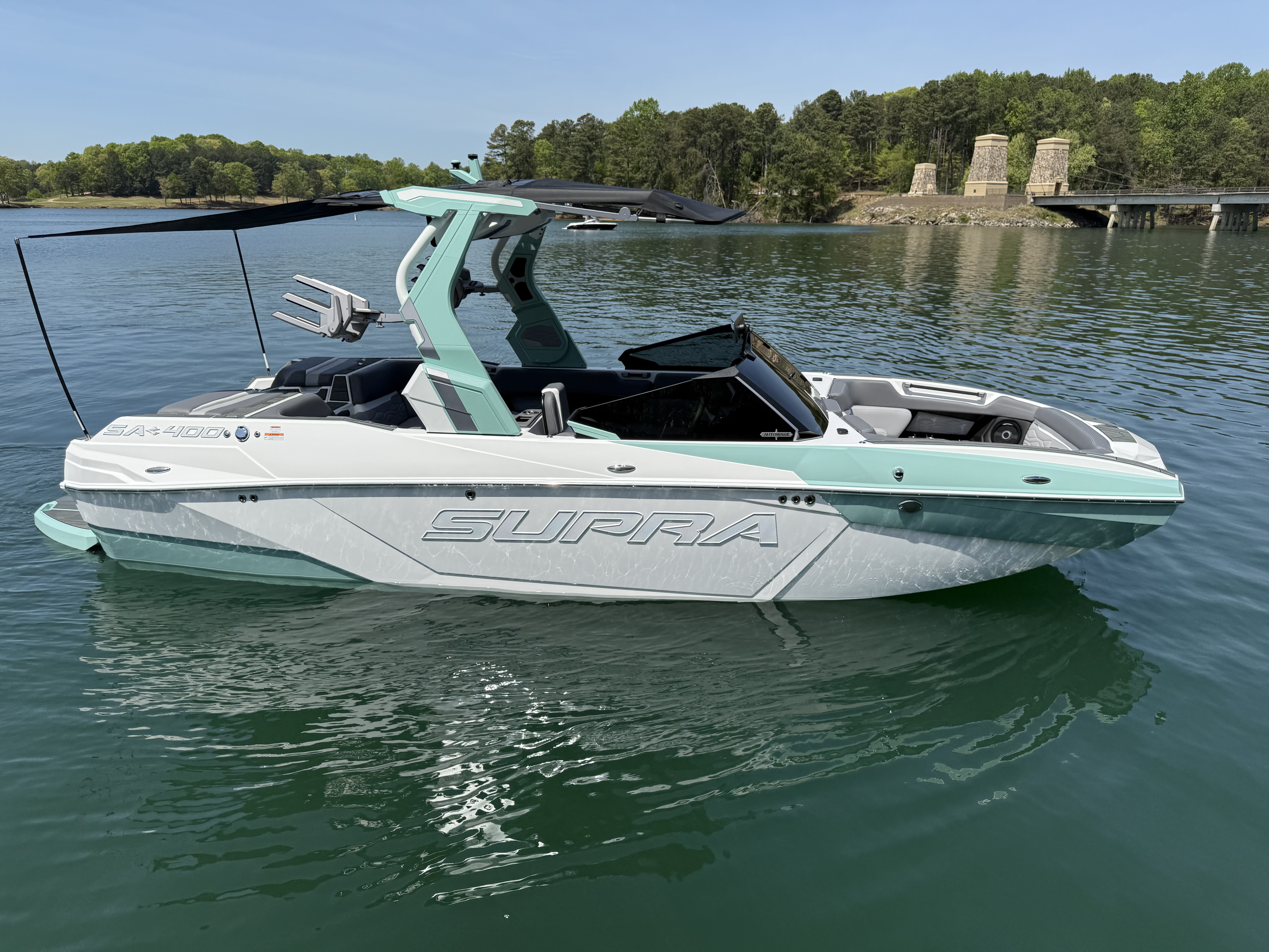 boat.Title
