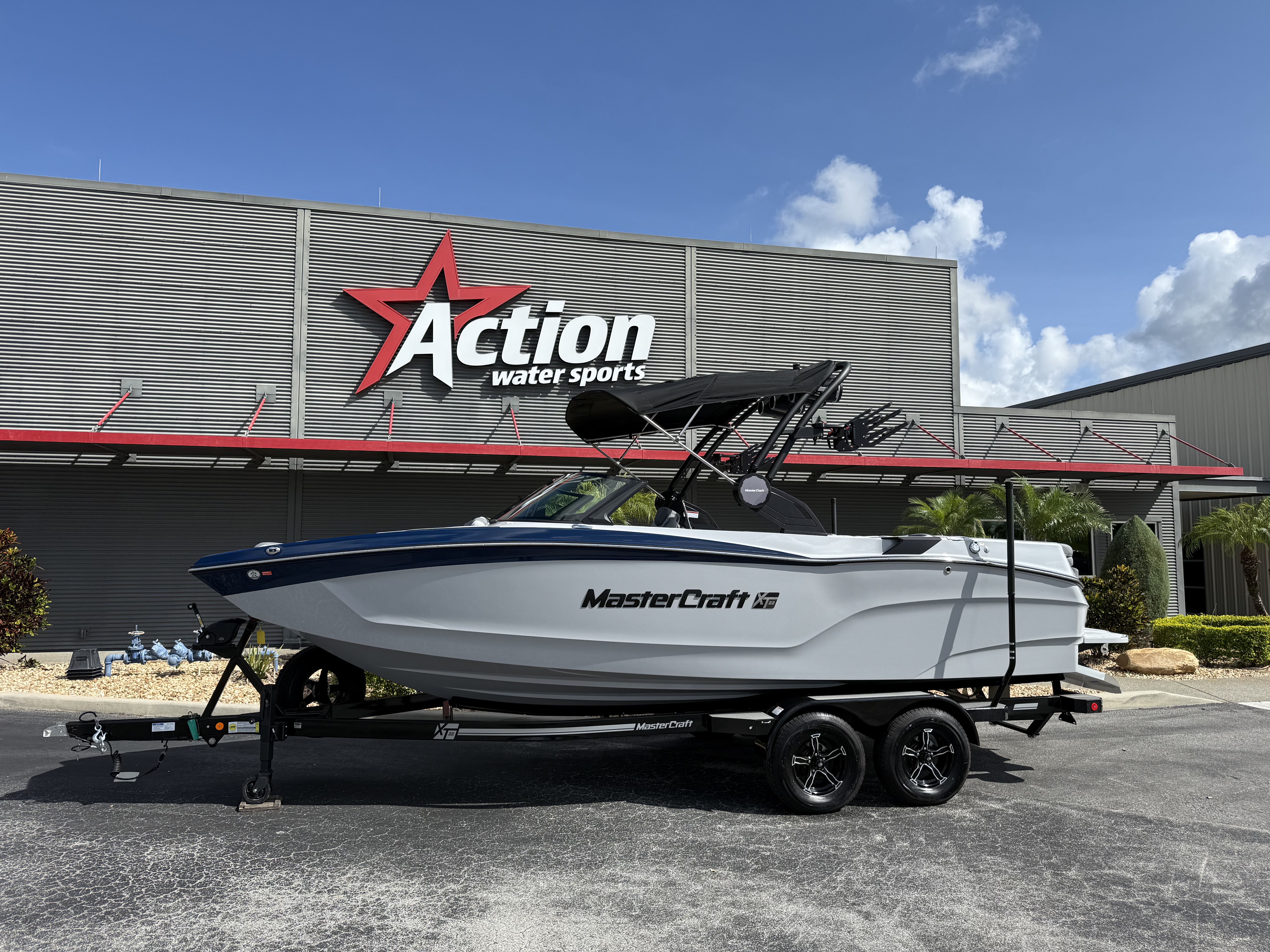 2024 MasterCraft XT22