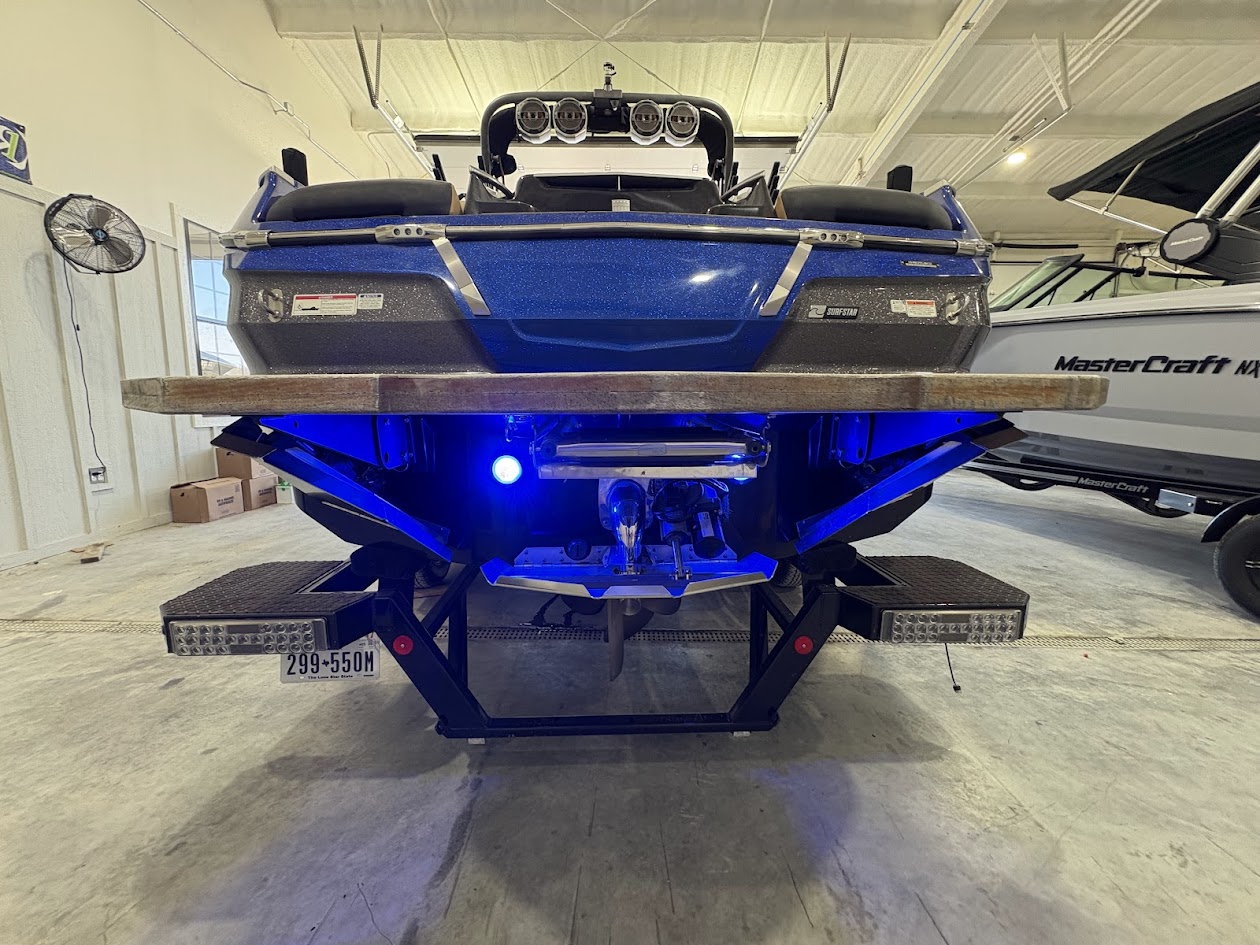 2022 MasterCraft X26