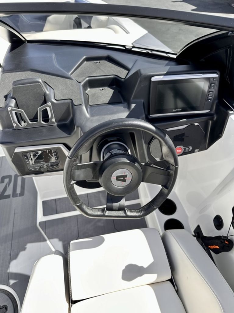2024 Axis Wake Research A20