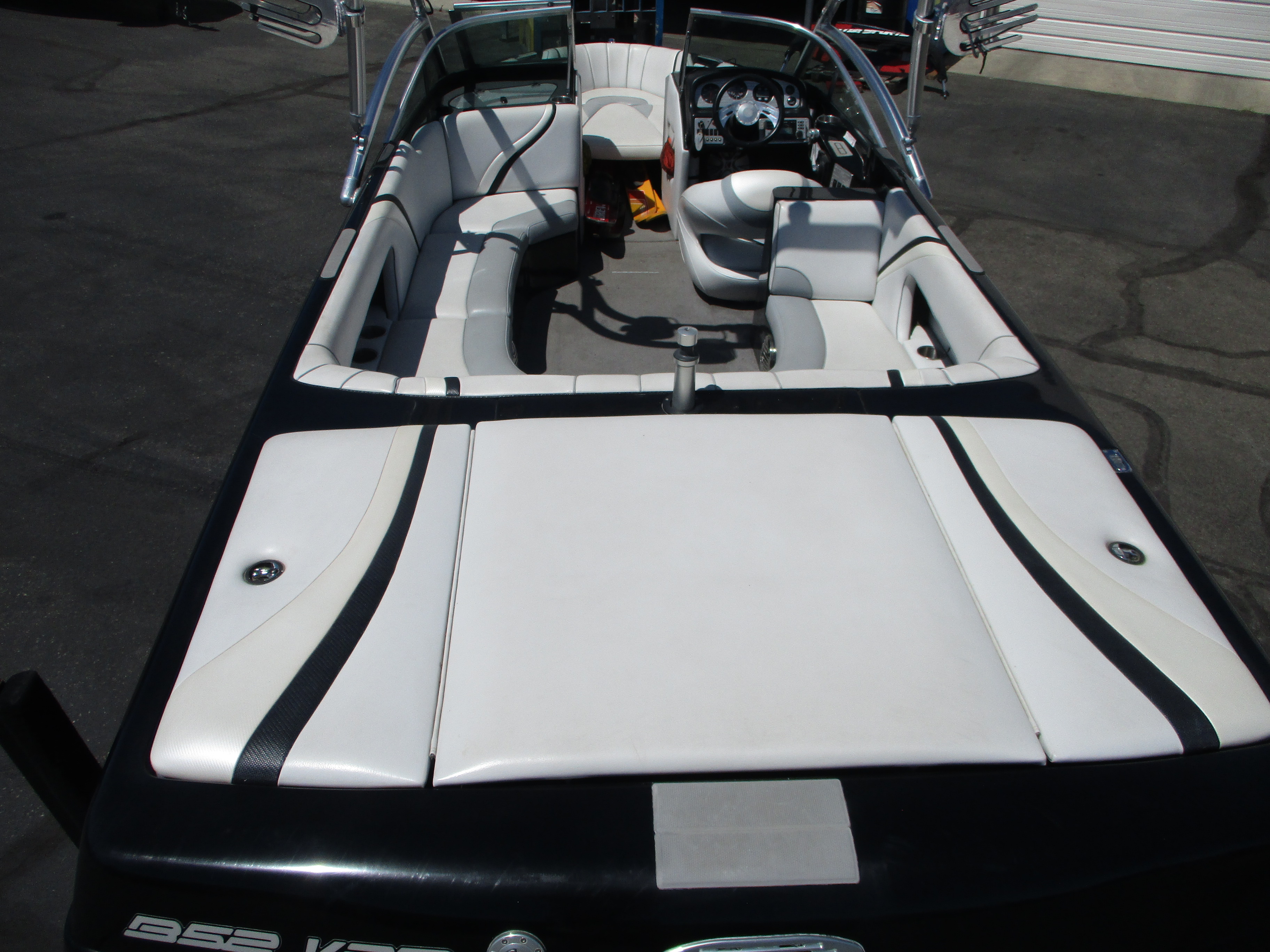 2008 MB Sports B52 23