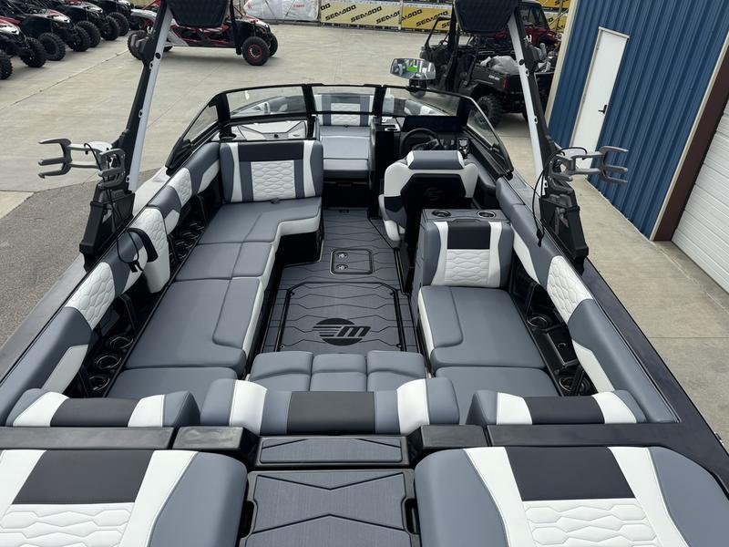 2024 Malibu 24MXZ