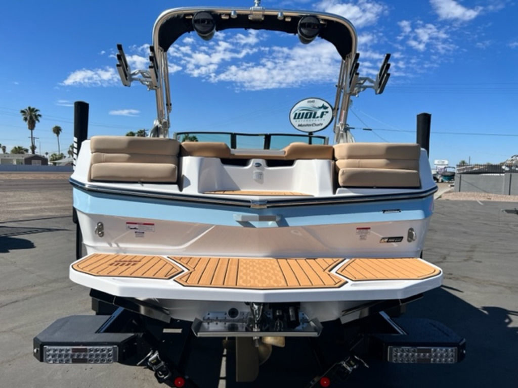 2024 Mastercraft XT20