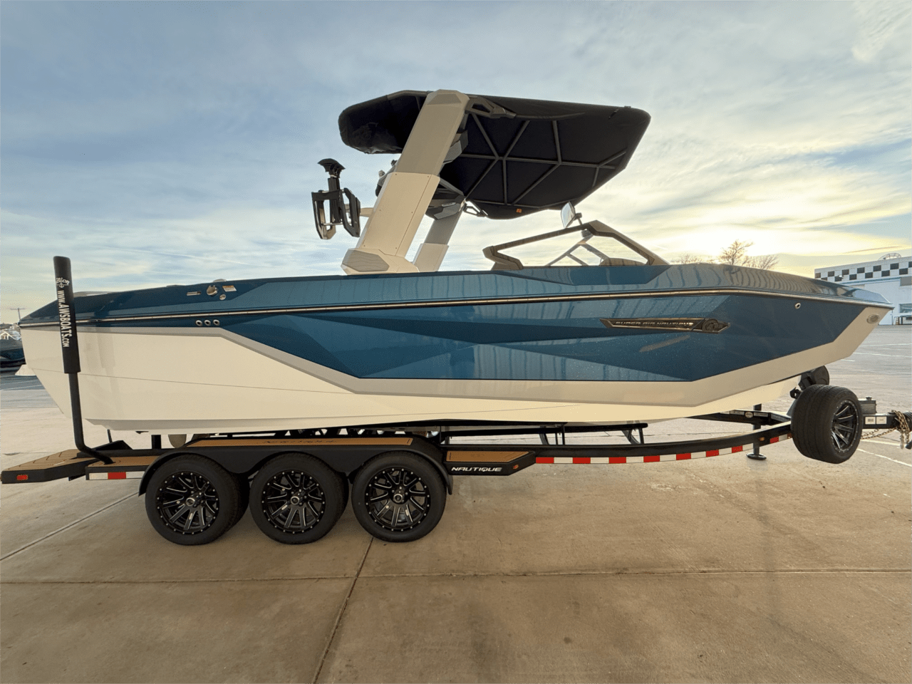 2025 Nautique G25