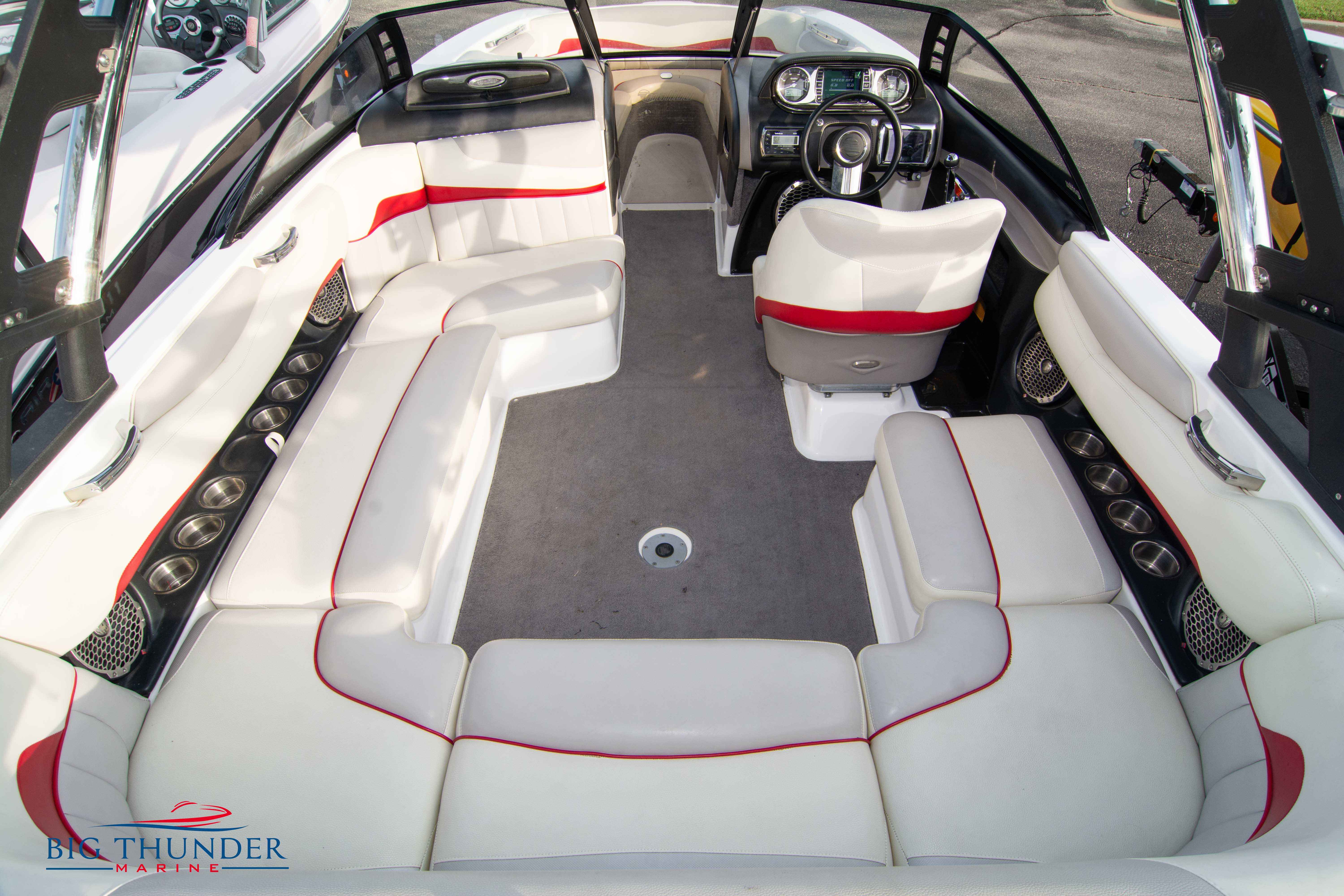 2013 Malibu Wakesetter 22 MXZ