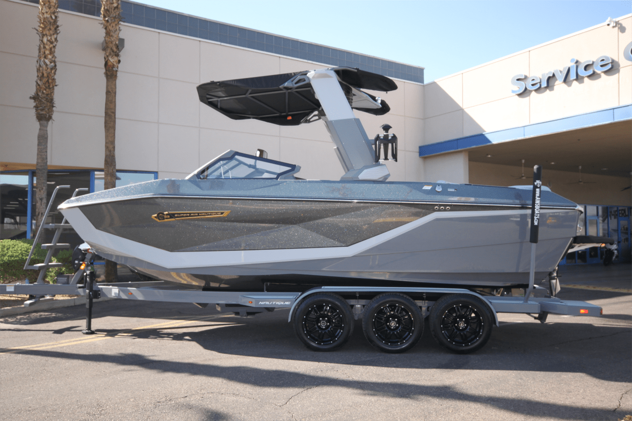 boat.Title