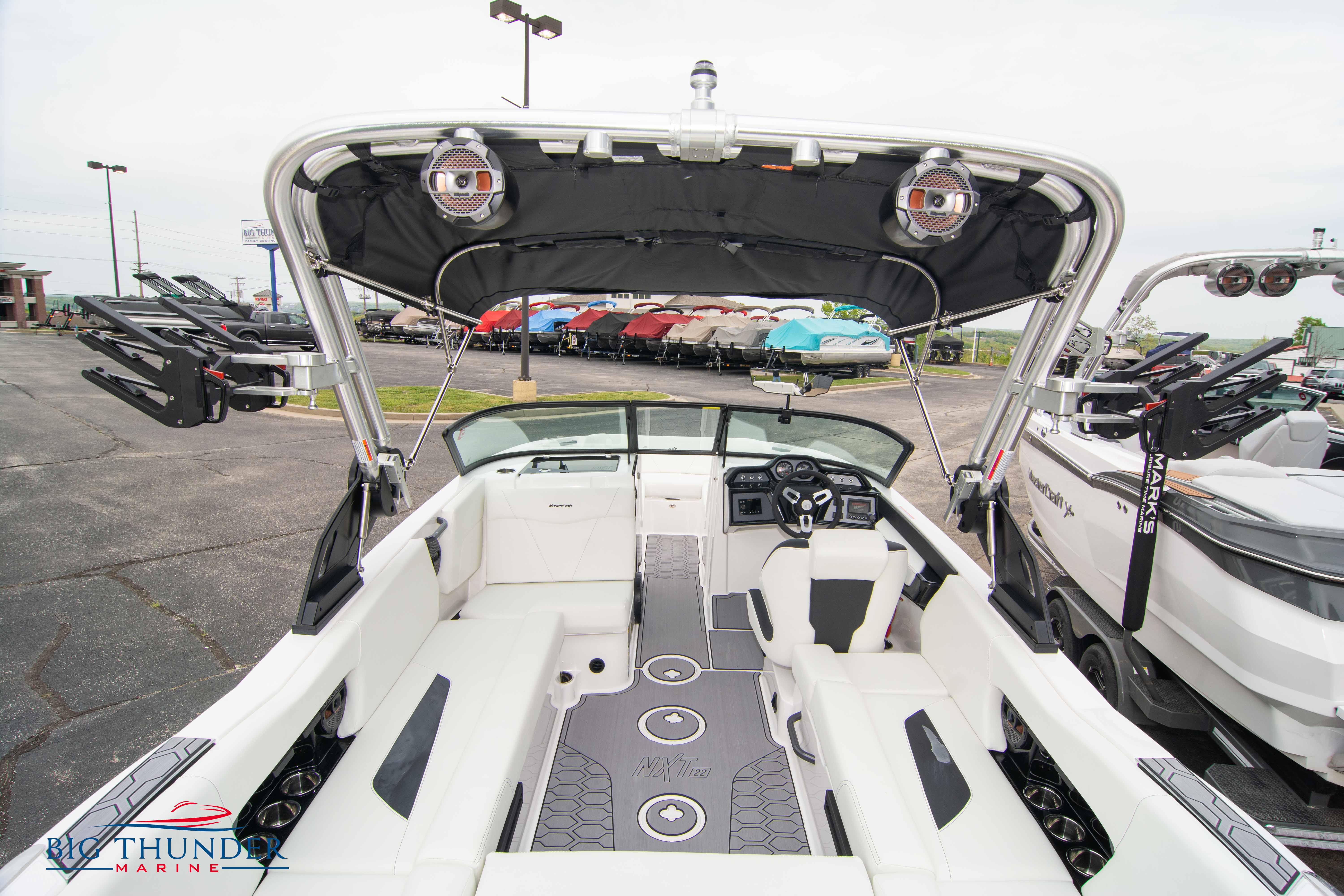 2023 Mastercraft NXT22