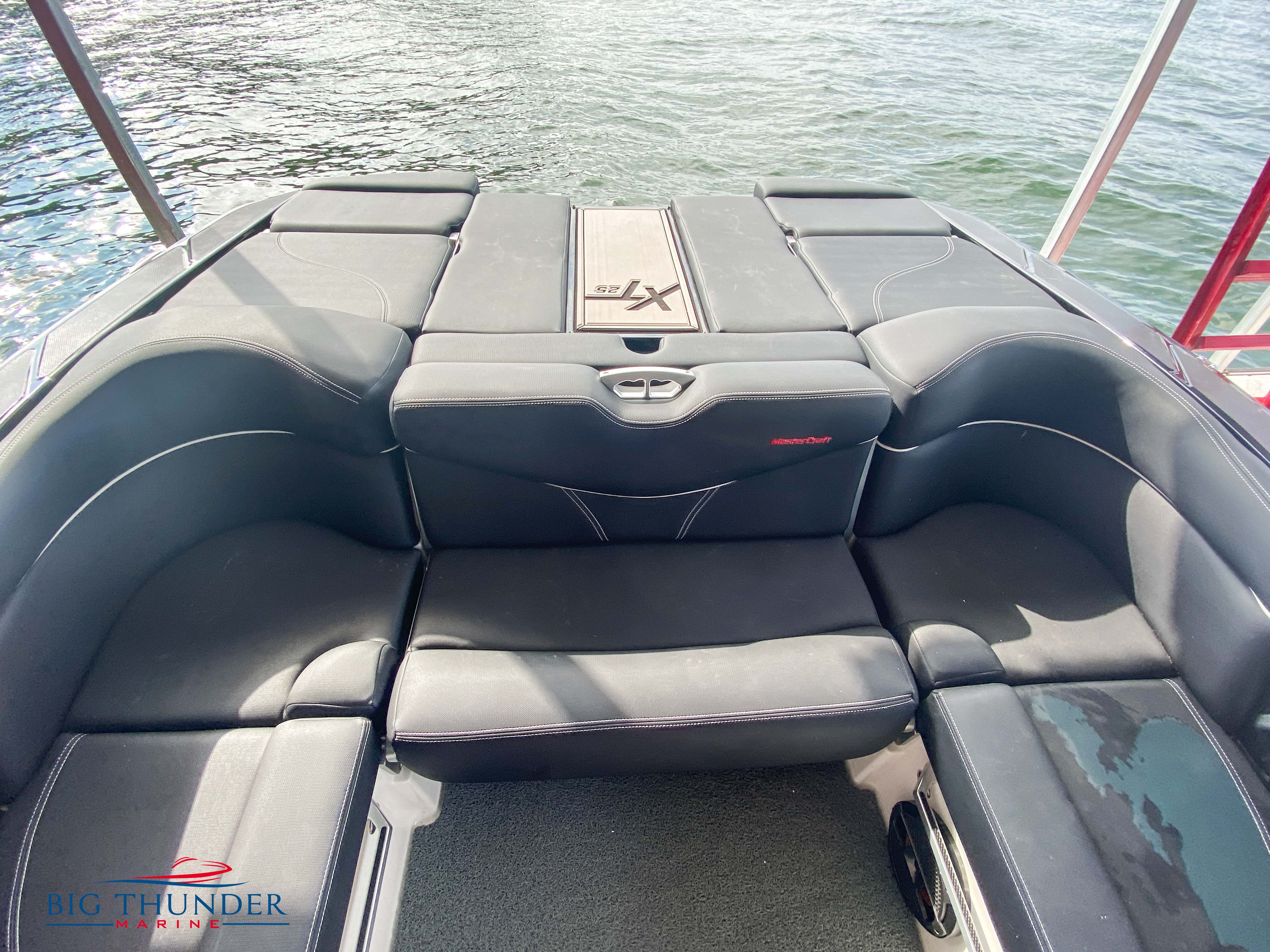 2020 Mastercraft XT25