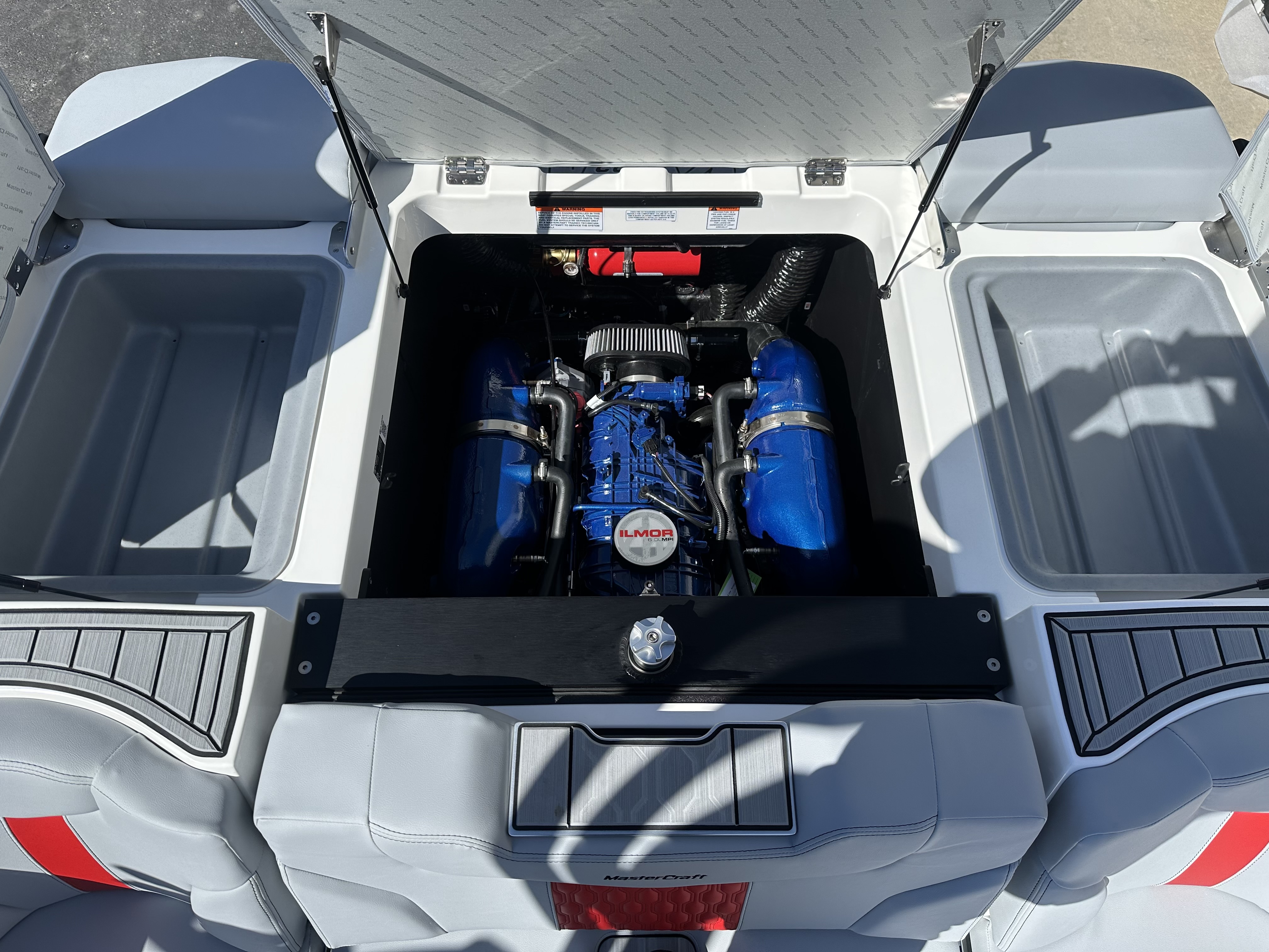 2024 MasterCraft XT23