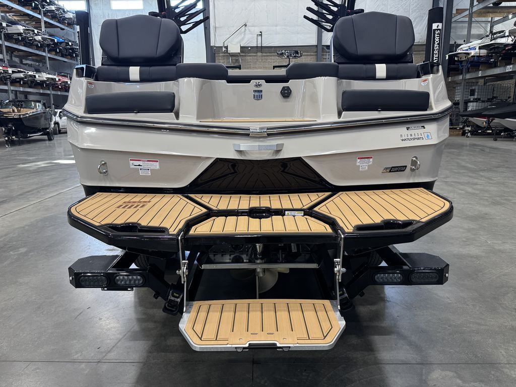 2025 MasterCraft XT23