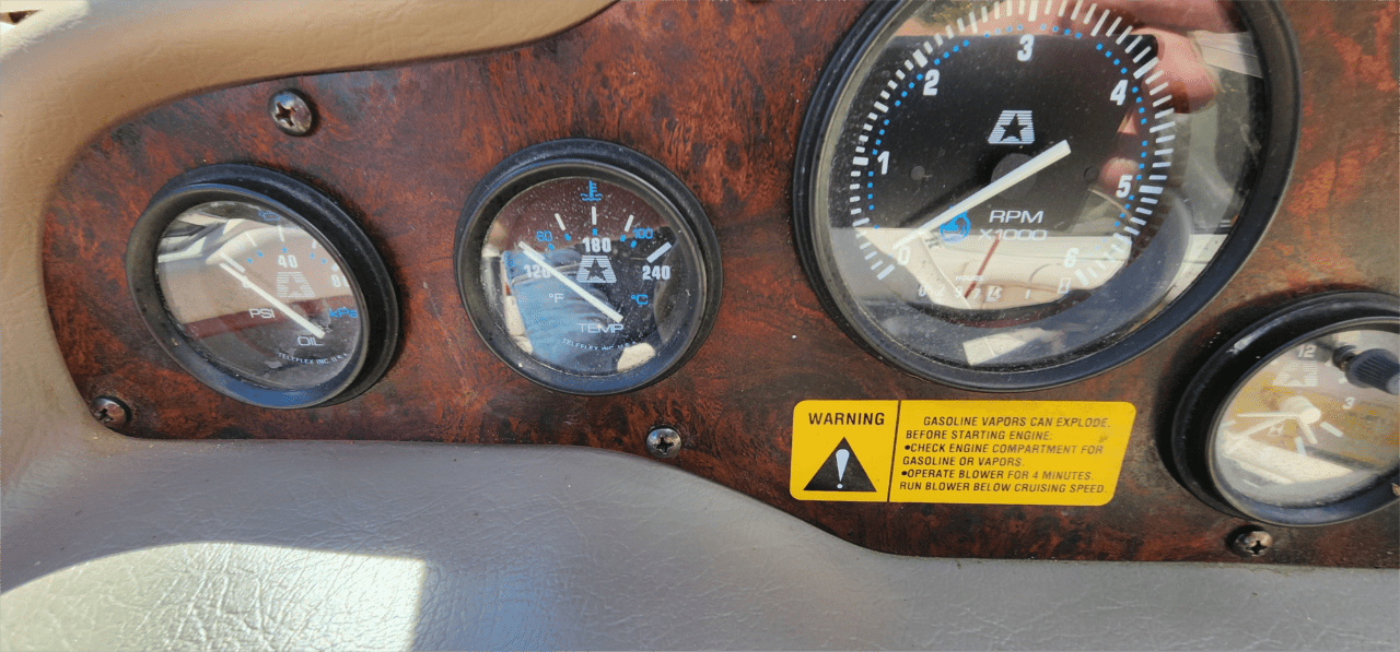 MASTERCRAFT 225 VRS CORVETTE LT1