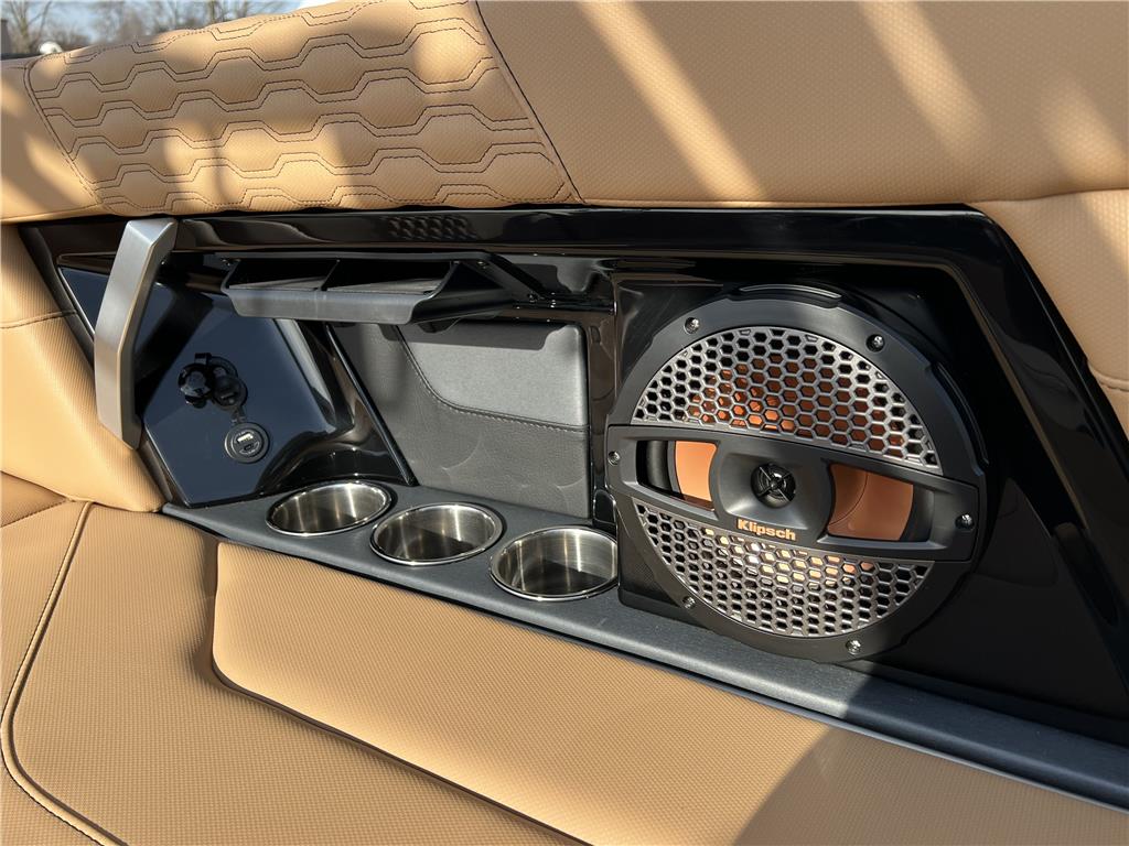 2024 Mastercraft XT-22 | 209109