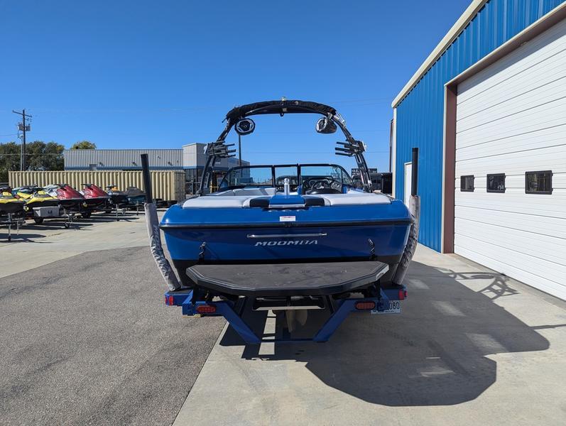 2015 Moomba Outback V