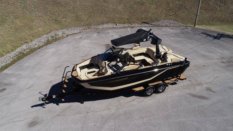 2025 Nautique G23