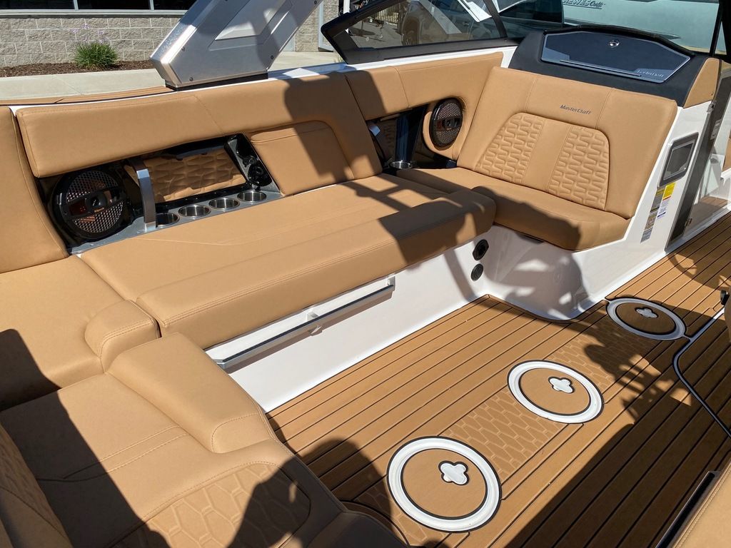 2024 MasterCraft X22