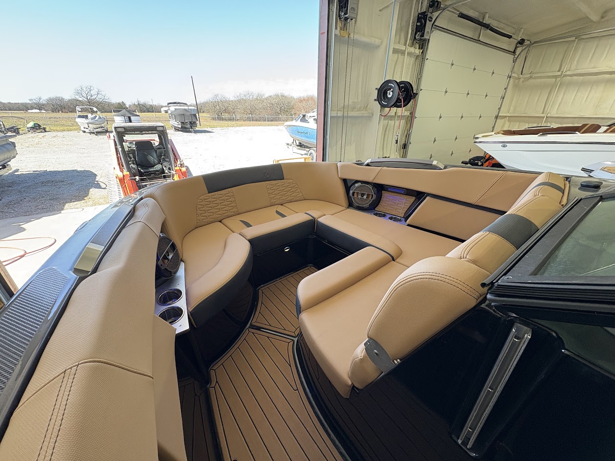 2022 MasterCraft X26