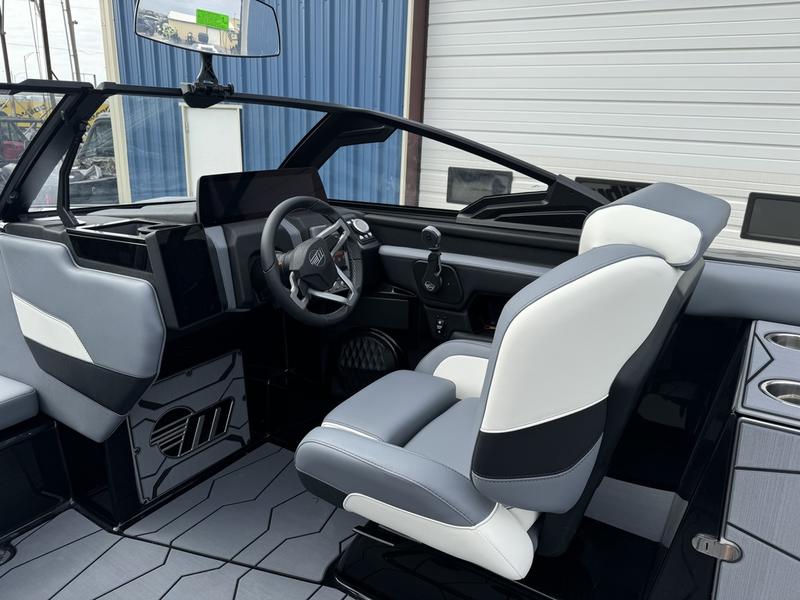 2024 Malibu 24MXZ