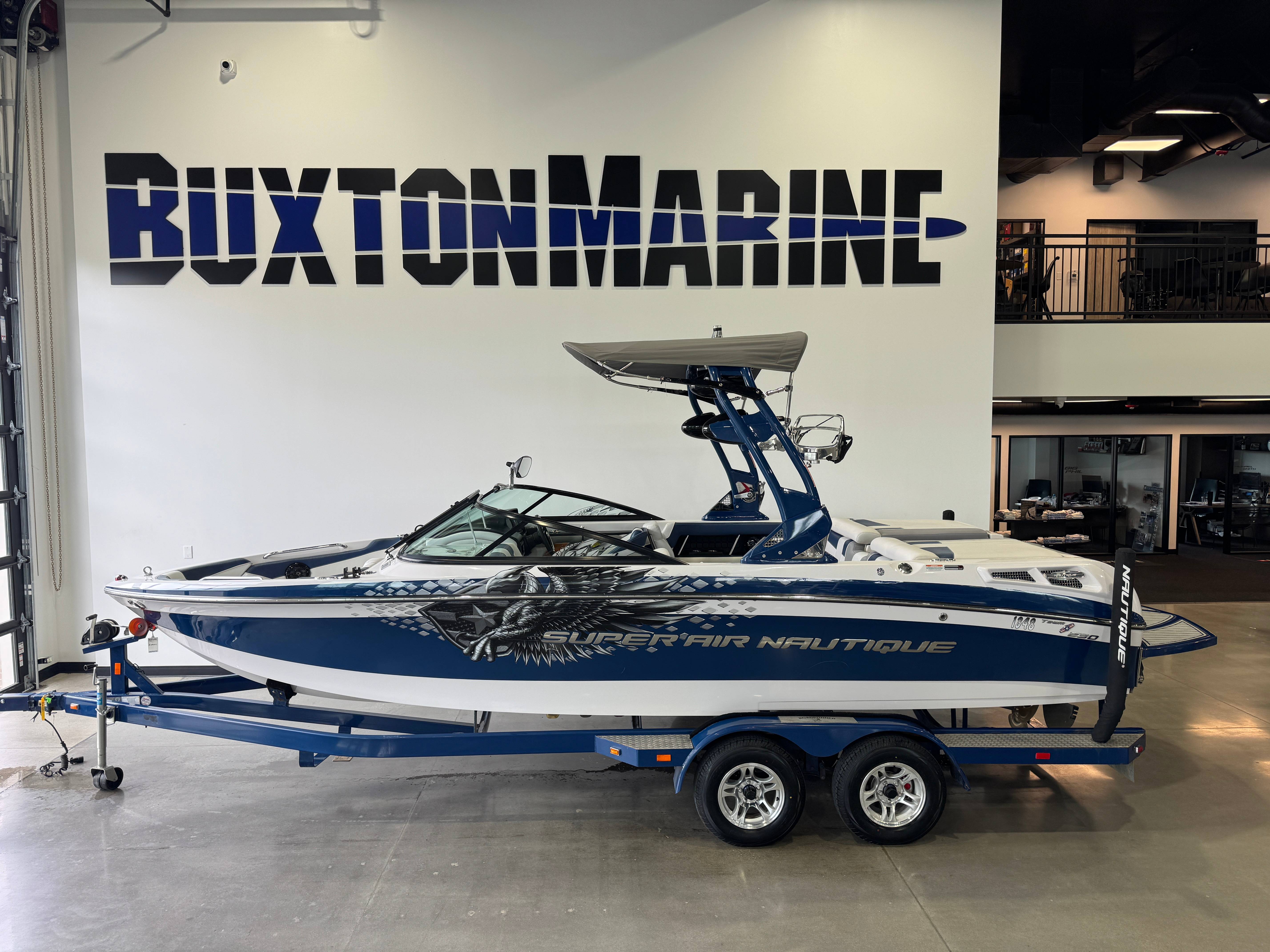2012 Nautique Super Air Nautique 230